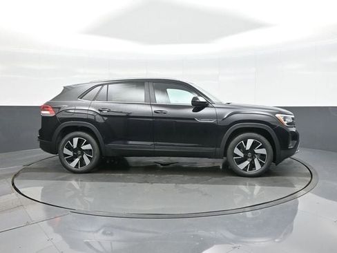 New 2026 Volkswagen Atlas Cross Sport SE AWD/4WD image 8