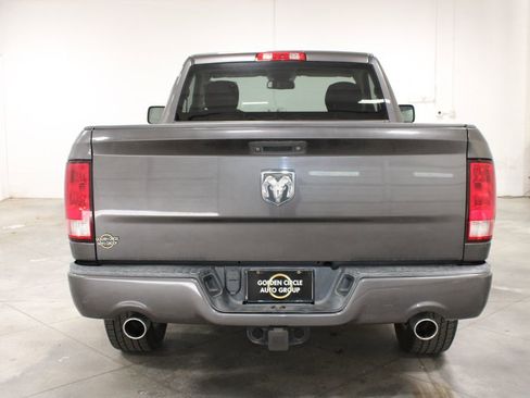 Used 2015 RAM 1500 Express RWD image 8