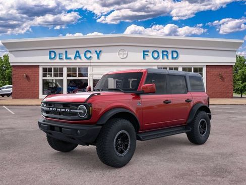 New 2026 Ford Bronco Outer Banks w/ Sasquatch Package AWD/4WD image 1