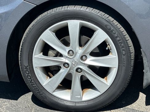 Used 2012 Hyundai Accent SE FWD image 33