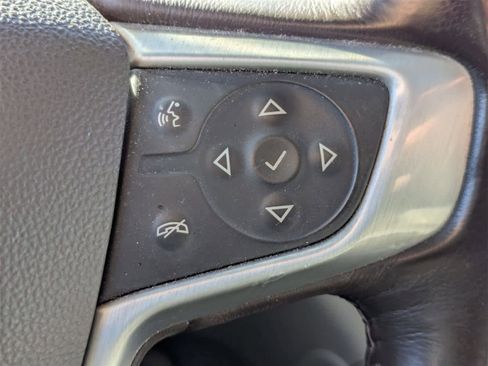 Used 2017 GMC Acadia SLT image 9