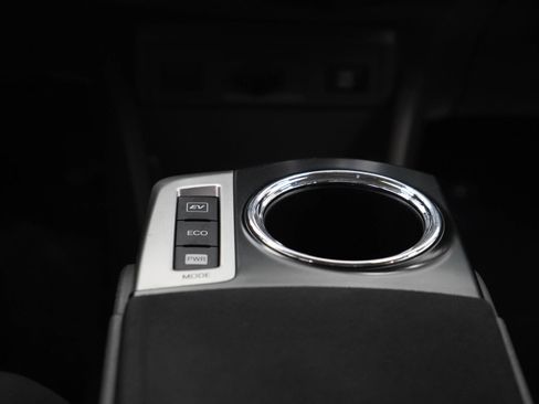 Used 2014 Toyota Prius V Three FWD image 18