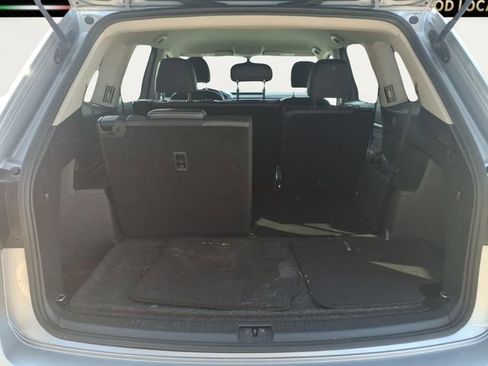 Used 2023 Volkswagen Atlas SE image 24