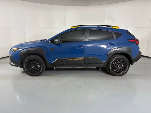 Used 2025 Subaru Crosstrek 2.5i Wilderness w/ Wilderness Package image 5