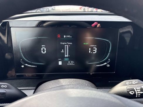 Used 2023 Kia Sportage LX image 32