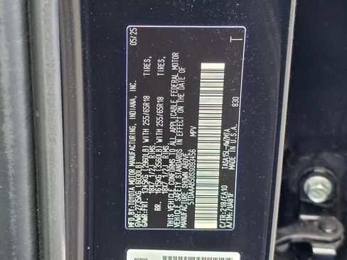 Used 2025 Toyota Grand Highlander AWD image 34