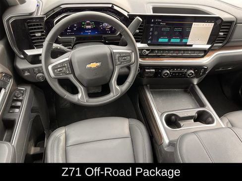 Used 2026 Chevrolet Silverado 2500 LT w/ Z71 Chrome Sport Edition image 14
