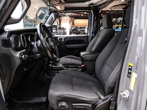 Used 2021 Jeep Wrangler Unlimited Sport AWD/4WD image 15