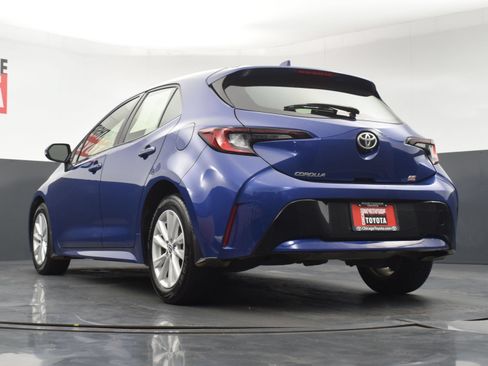 Used 2025 Toyota Corolla SE FWD image 27