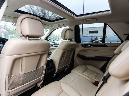Used 2018 Mercedes-Benz GLE 43 AMG 4MATIC image 28