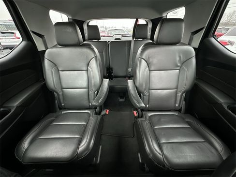 Used 2019 Chevrolet Traverse RS image 22