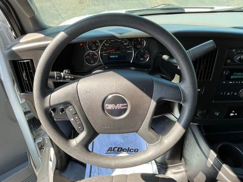 Certified 2021 GMC Savana 2500 image 10