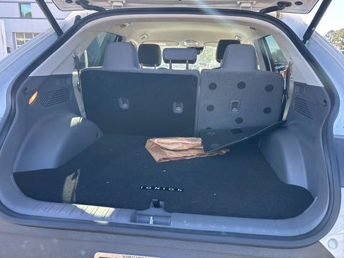 Used 2024 Hyundai Ioniq 5 SEL image 9