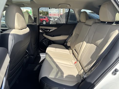 New 2025 Subaru Outback Limited image 30