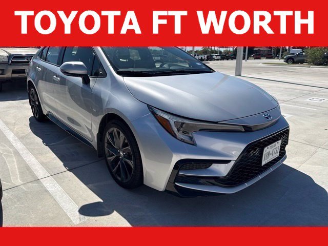 Used 2025 Toyota Corolla SE FWD image 1