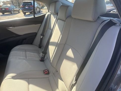 Used 2025 Toyota Camry XLE w/ Premium Plus Package image 20