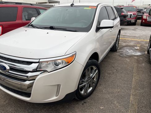 Used 2011 Ford Edge Limited w/ Driver Entry Pkg image 4