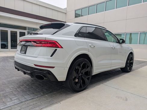 Used 2021 Audi RS Q8 4.0T image 5