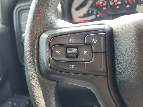 Used 2022 Chevrolet Silverado 1500 Custom image 19