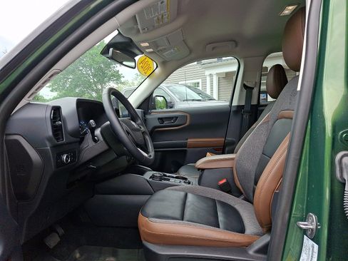Used 2024 Ford Bronco Sport Outer Banks AWD/4WD image 14