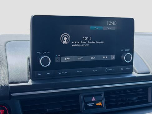 Certified 2024 Honda Pilot Sport image 12