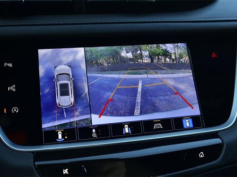 Used 2023 Cadillac XT5 Premium Luxury w/ Technology Package image 20