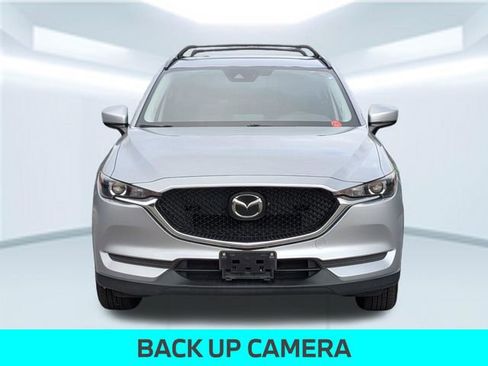 Used 2020 MAZDA CX-5 Touring FWD image 11