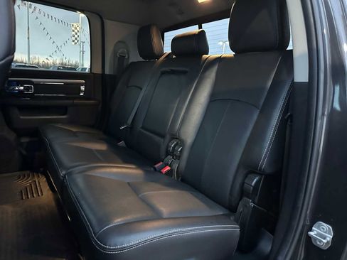 Used 2018 RAM 2500 Laramie w/ Sport Appearance Group image 17