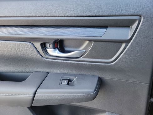 Used 2025 Honda CR-V EX image 12