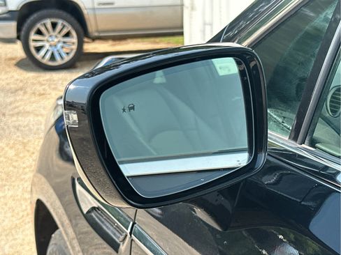 Used 2022 Buick Enclave Essence w/ Experience Buick Package image 14