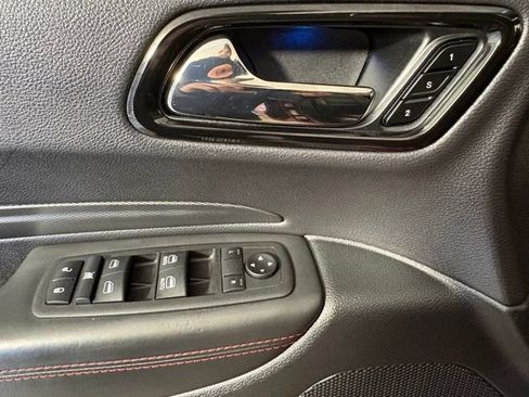 Certified 2024 Dodge Durango GT image 25