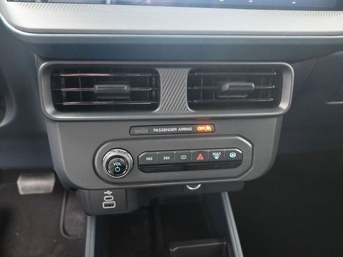 New 2025 Ford Maverick XL w/ Equipment Group 101A image 9