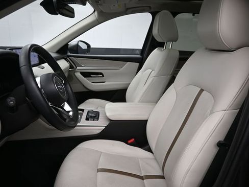 Certified 2024 MAZDA CX-90 Plug-In Hybrid w/ Premium Plus AWD/4WD image 11
