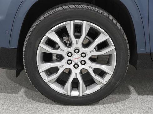 Used 2025 GMC Acadia Denali w/ Super Cruise Package image 24