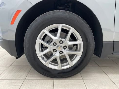Used 2024 Chevrolet Equinox LT AWD/4WD image 8