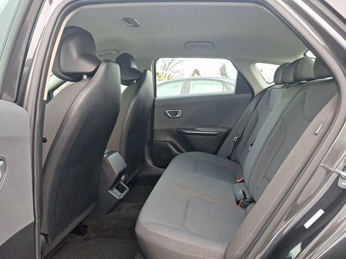 Used 2025 Kia K4 LXS image 10