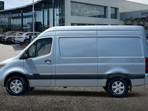 New 2025 Mercedes-Benz Sprinter 2500 image 8