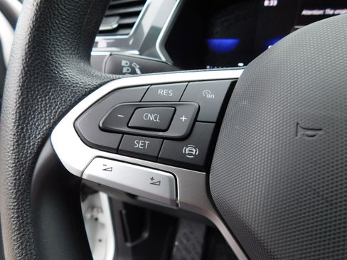 Used 2023 Volkswagen Tiguan S FWD image 19