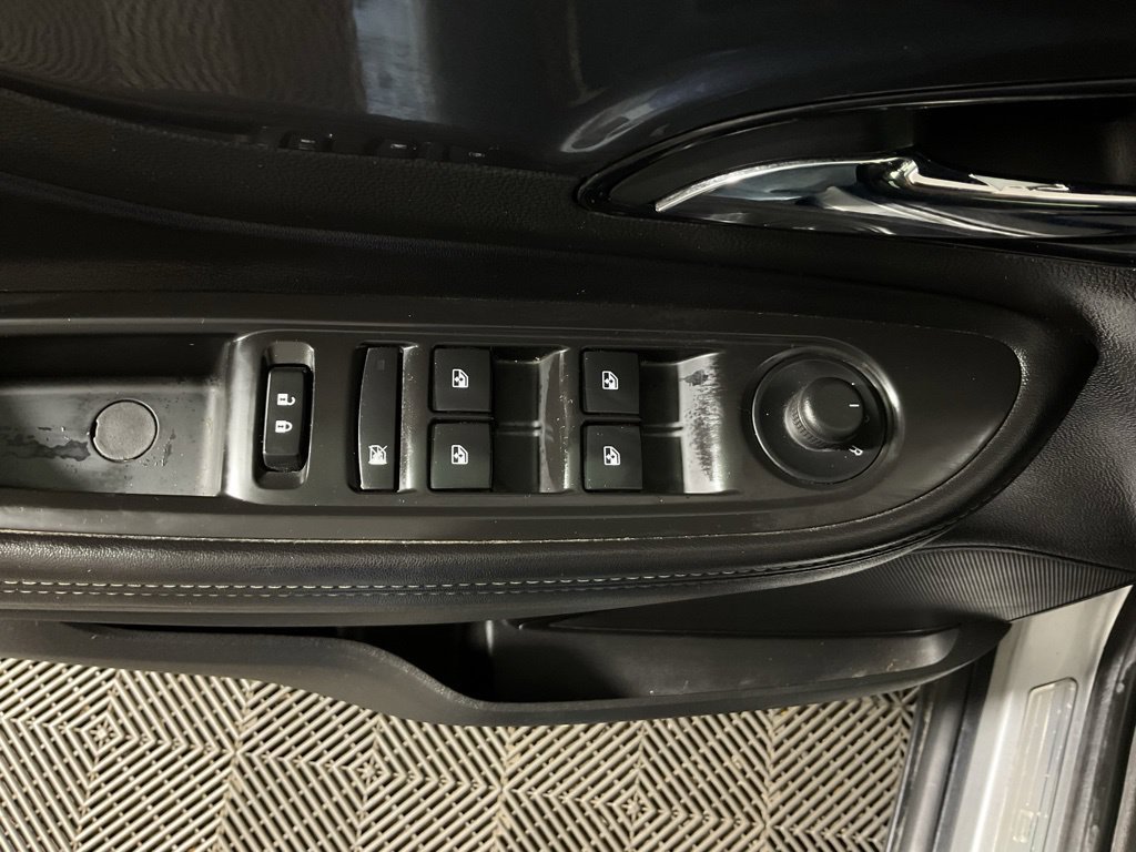Used 2019 Buick Encore Preferred w/ Safety Package AWD/4WD image 18