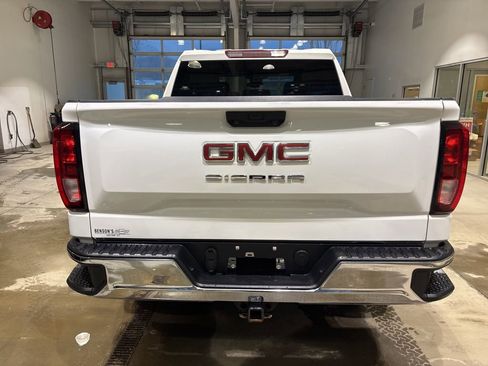 Used 2023 GMC Sierra 1500 Pro w/ Pro Value Package image 4