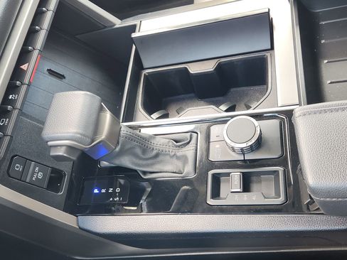 Used 2024 Toyota Sequoia SR5 image 23