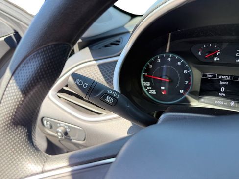 Used 2025 Chevrolet Malibu LT FWD image 15
