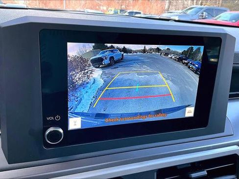 Certified 2025 Toyota Tacoma TRD Sport image 29