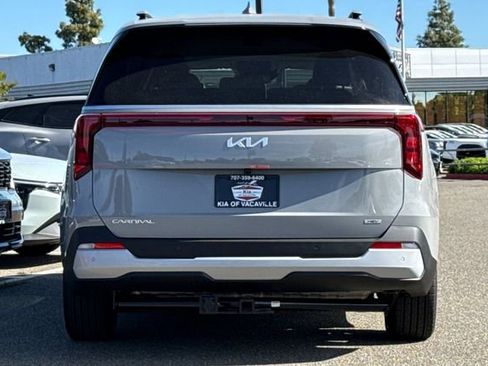 New 2026 Kia Carnival EX FWD image 6