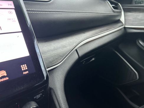 Used 2021 Jeep Grand Cherokee L Limited image 42