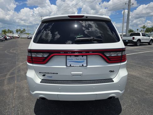 Used 2019 Dodge Durango R/T w/ Blacktop Package AWD/4WD image 4