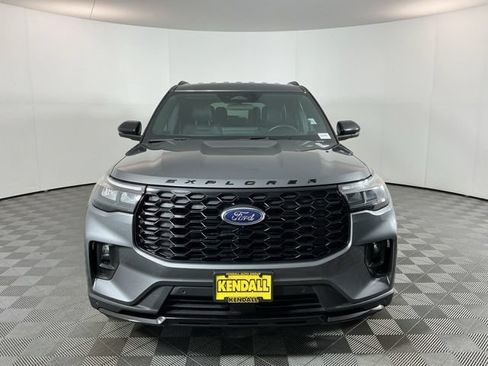 Used 2026 Ford Explorer ST-Line AWD/4WD image 2