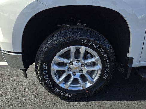 New 2026 Chevrolet Silverado 1500 LT w/ Safety Package image 4