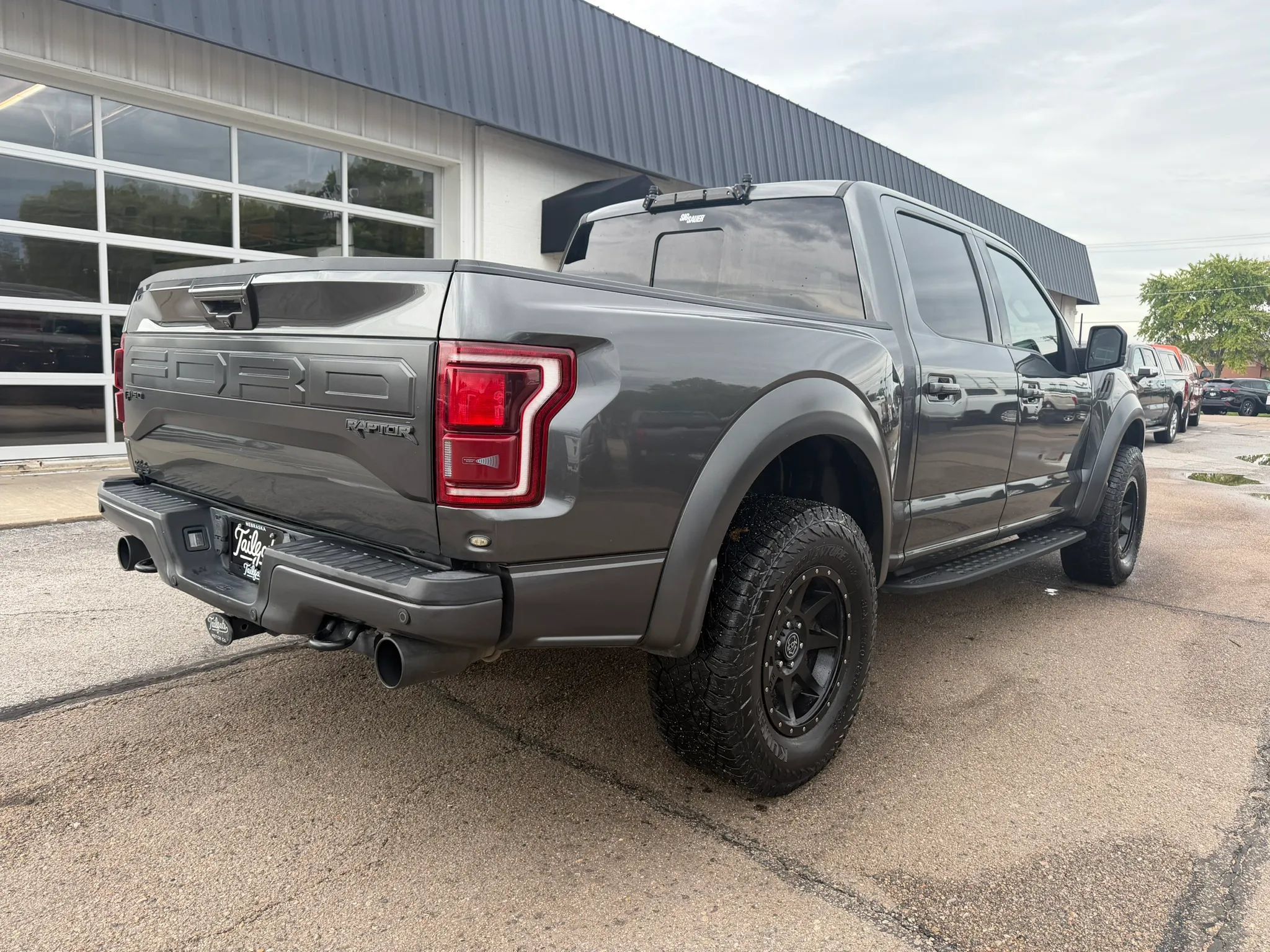 Used 2018 Ford F150 Raptor w/ Equipment Group 802A Luxury AWD/4WD image 7