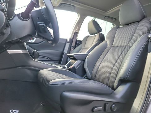 Certified 2023 Subaru Forester Premium image 6